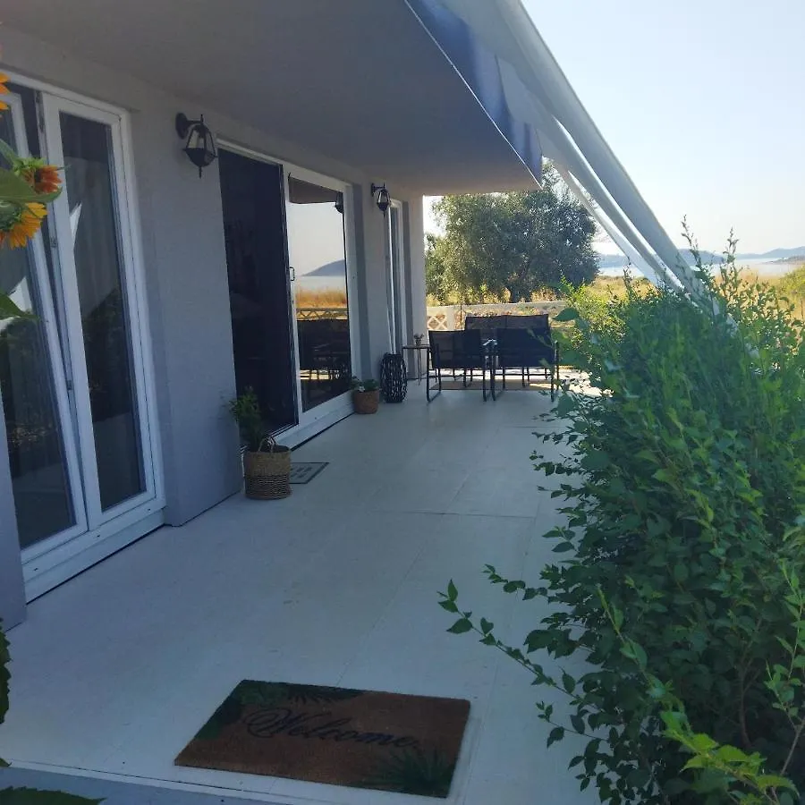 Дом отдыха Вилла House Mara Пакоштане Хорватия